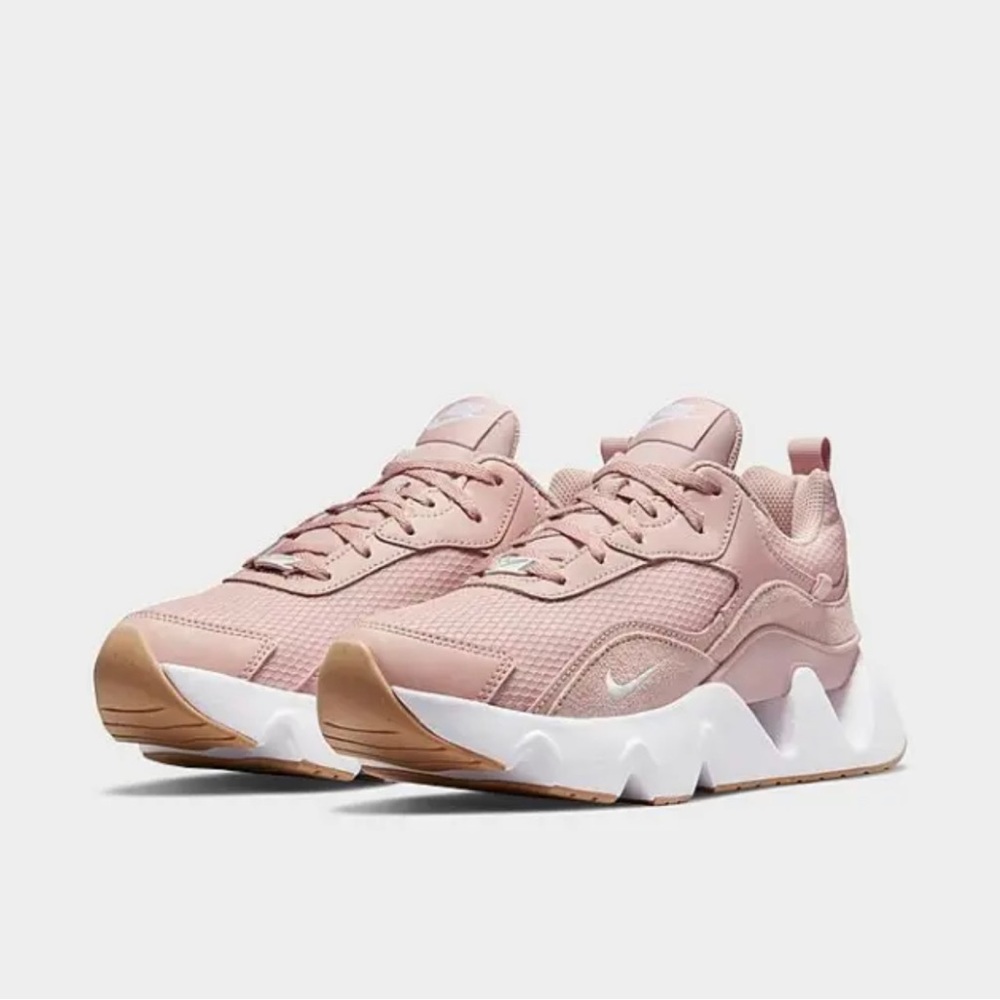 NEW Nike RYZ 365 Women Athletic Shoes Barely Rose/White/Chalk Sz 11.5